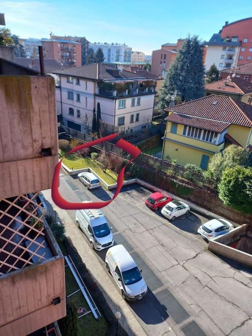 Location Strategica! -mirochi Apartment- Apartment
